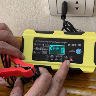 Sạc Ắc Quy Michel 12V-100Ah Cao Cấp - Công Nghệ Đức, Sạc 7 Giai Đoạn Tự Động ,  đèn trang trí