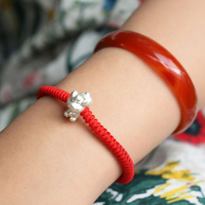 Vòng Tay Kết Dây Tuổi Hợi Ngọc Quý Gemstones