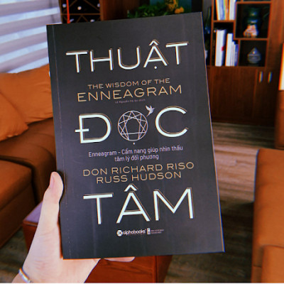 THUẬT ĐỌC TÂM - Cẩm Nang Nhìn Thấu Tâm Lý Đối Phương - Don Richard Riso, Russ Hudson - Lê Nguyễn Hà An dịch - (bìa mềm)