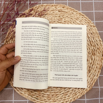 Bộ 3 Cuốn Sách Thói Quen Của Người Thành Công: Dừng bao biện! Làm gì có chuyện bạn không có thời gian, Thói quen tốt tạo ra cuộc sống chất Và 14 nguyên tắc bất biến khiến sự nghiệp thăng tiến cuộc đời thăng hoa