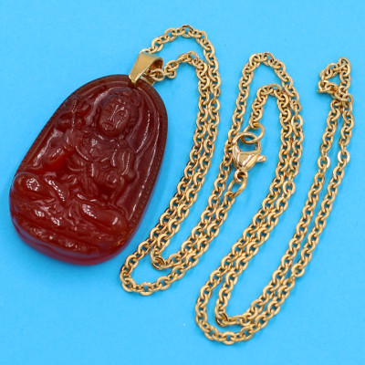 Dây chuyền Đại Thế Chí bồ tát - thạch anh đỏ 3.6cm DIVTOB4 - dây inox - tuổi Ngọ