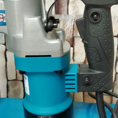 MÁY ĐỤC BÊ TÔNG 17 LY 1300W CLASSIC CLA-0810A - HÀNG CHÍNH HÃNG