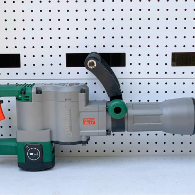 MÁY ĐỤC BÊ TÔNG 2400W 30MM DEKTON DK-DH6501CP - HÀNG CHÍNH HÃNG