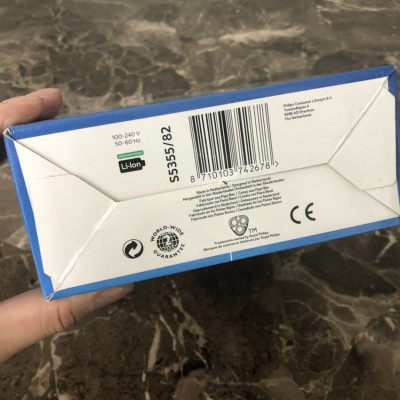 Máy cạo râu khô và ướt cao cấp Philips Norelco S5355/82 tích hợp đầu cạo linh hoạt theo 5 hướng cạo nhanh và sát - Hàng Nhập Khẩu