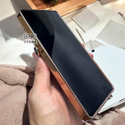 Ốp Lưng Cho Samsung S25 Ultra / S24 Ultra Ví Da Có Quai Xỏ Tay + Dây Đeo Dài - BUM STORE GALAXY CASE