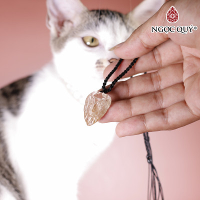 Mặt dây chuyền ngọc thiền thạch anh tóc cam 29x19mm mệnh hỏa, thổ - Ngọc Quý Gemstones