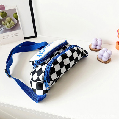 Túi đeo chéo cho bé phong cách dễ thương  - BEE GEE DCTE1052