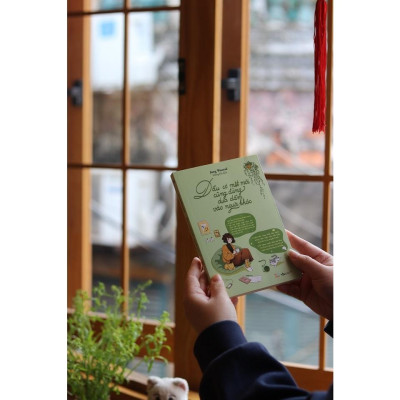 Sách - Dẫu Có Mệt Mỏi, Cũng Đừng Dựa Dẫm Vào Người Khác - AZ Việt Nam