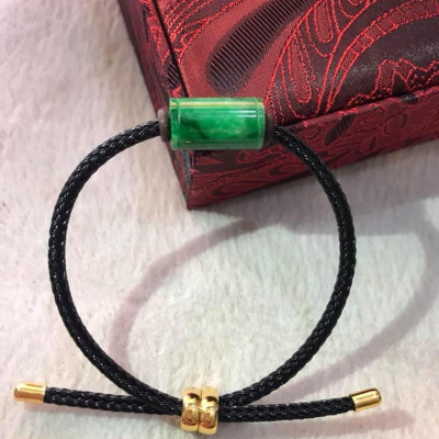 VÒNG TAY LU TRÚC XANH KIỂU ĐẬM BÓNG ĐẸP DÂY ĐEN MỚI CÓ KHOEN ĐẸP CHỈNH THEO TAY ĐƯỢC Ạ  CHẤT LIỆU 100% ĐÁ CẨM THẠCH THIÊN NHIÊN  NỮ MỆNH THỦY MỘC HỎA LÊN TAY RẤT XINH XẮN Ạ