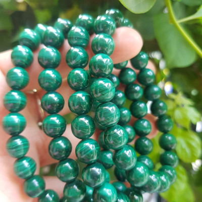 Vòng Tay Phong Thủy Đá Lông Công hay gọi là đá Malachite tự nhiên bóng đẹp  Size vòng 9mm nữ mệnh Mộc mệnh Hỏa  Vòng Xanh Đá Lông Công Vân tự nhiên đẹp đeo tốt sức khỏe, đẹp, may mắn trong công việc ạ