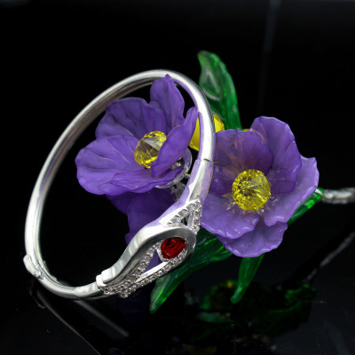 Vòng Tay, Lắc Tay Nữ BẠC HIỂU MINH LTU308 Dạng Kiềng Nụ Hoa Đá Đỏ