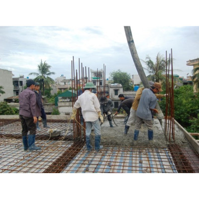 Đầm Dùi ABG 1.1Kw/220V - Ứng Dụng Nhiều Trong Xây Dựng, Đầm Dùi Bê Tông Tăng Hiệu Suất Lao Động, Nâng Cao Chất Lượng Công Trình - Hàng Chính Hãng (Giao Màu Ngẫu Nhiên)