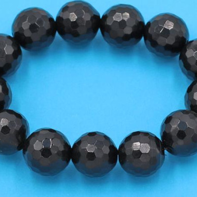 Chuỗi đeo tay - thạch anh đen cắt giác 16 ly 13 hạt - hợp mệnh Thủy, mệnh Mộc