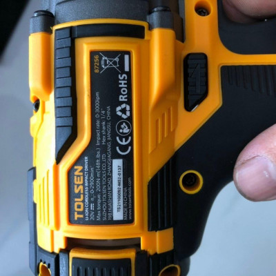 MÁY MỞ VÍT PIN 20V 1/4