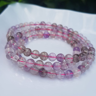 Vòng Tay phong thủy Đá Super Seven tự nhiên bóng đẹp Size vòng hạt 6mm kiểu quấn tay 3 vòng đẹp lắm ạ Super Seven màu tím tím trắng bóng thiệt là đẹp ạ
