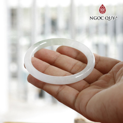 Vòng cẩm thạch cọng tròn mệnh hỏa, mộc - Ngọc Quý Gemstones