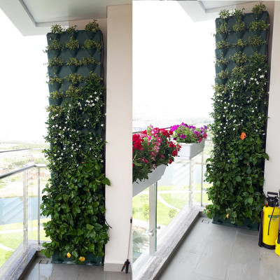 Khung Trồng cây ban công đứng Minigarden Vertical phong cách Châu Âu (1m2 gồm 8 module + 1 khay hứng nước) Kèm hệ thống tưới nhỏ giọt. Với 1 module trồng được 3 hóc cây. Thích hợp cho cả trồng rau sạch đứng