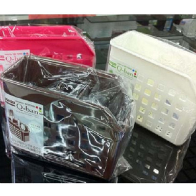 Ống cắm đũa thìa 2 ngăn có núm hít chân không nội địa Nhật Bản 