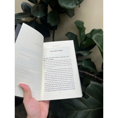 Sách - Truyền Kỳ Tân Phả - Nhã Nam