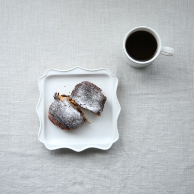 Đĩa Bella vuông 8" - Erato - Hàng nhập khẩu Hàn Quốc