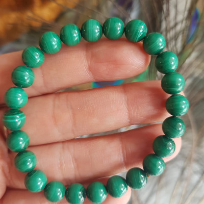 Vòng Tay Phong Thủy Đá Lông Công hay gọi là đá Malachite tự nhiên bóng đẹp Size vòng 7,5mm nữ mệnh Mộc mệnh Hỏa Vòng Xanh Đá Lông Công Vân tự nhiên đẹp đeo tốt sức khỏe, đẹp, may mắn trong công việc ạ