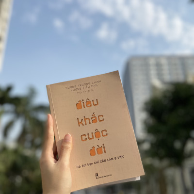 Sách: Điêu Khắc Cuộc Đời