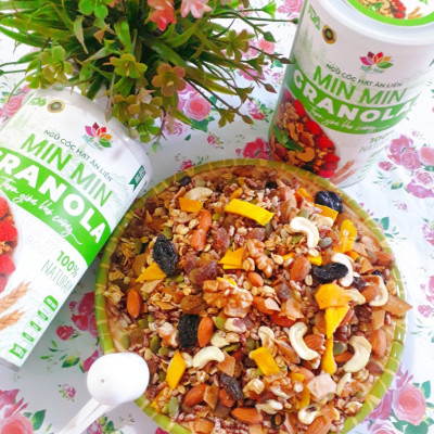Ngũ Cốc Hạt Ăn Liền Min Min - Ngũ Cốc GRANOLA MIN MIN 2 HỘP (1KG)