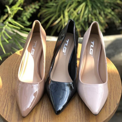 Giày nữ cao gót hot trend  trẻ trung năng động 21328