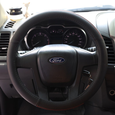 Bọc Vô Lăng CIND 8062 Size M Màu Đen Chỉ Đỏ