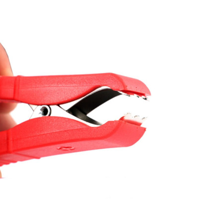 Kẹp Ắc Quy Có Đầu Tẩu Đuôi Cái Ô Tô, Phụ Kiện Tiện Ích Cho Ô Tô Giúp Sạc Các Thiết Bị Điện Tử, Dễ Sử Dụng, Thao Tác Nhanh Chóng, Sạc Hiệu Quả Trong Thời Gian Ngắn, Có Dây Phân Biệt Khi Kẹp Các Cực Của Ắc Quy, Tiếp Xúc Dẫn Điện Tốt, Nhỏ Gọn Nhẹ Có Thể Cất Khi Không Sử Dụng, Thuận Lợi Khi Mang Theo Trong Chuyến Hành Trình Dài