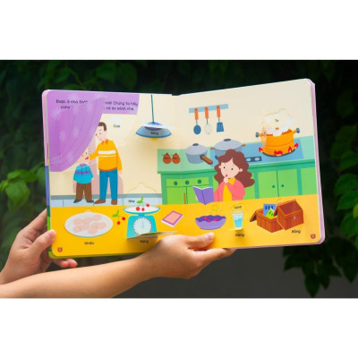 Sách - Lift the flap - So sánh - Lật mở khám phá cho trẻ 0 - 6 tuổi - Đinh Tị Books