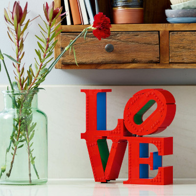Đồ Chơi Lắp Ráp Mô Hình Chữ LOVE Robert Indiana LEGO ADUTLS 31214 (791 chi tiết)