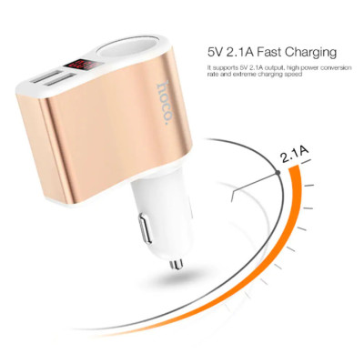 Tẩu sạc ô tô nhãn hiệu Hoco Z10 có 2 cổng USB (5V 2.1A) và màn hình Led hiển thị thông số điện áp