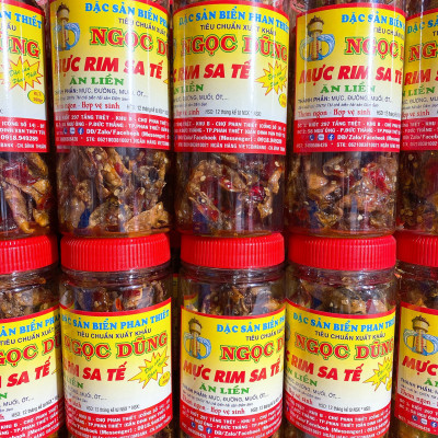 Đặc sản Phan Thiết - Mực Rim Sa Tế Đã Chế Biến Ăn Liền Hộp 200 Gram Là Món Ăn Ngon Ơi Là Ngon. Hạn Sử Dụng 6 Tháng Kể Từ Ngày Đặt Hàng - OCOP 4 Sao
