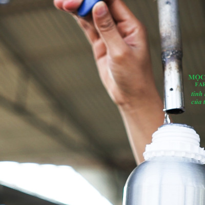 Tinh dầu Tràm Organic hữu cơ 100ml Mộc Mây - tinh dầu thiên nhiên nguyên chất 100% - dùng xông tắm ngừa cảm lạnh, giảm côn trùng cắn đốt cho Bé, Trẻ sơ sinh và Trẻ nhỏ | An toàn cho làn da nhạy cảm của Bé