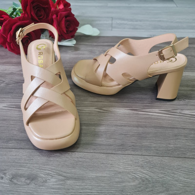 Sandal nữ đan dây, gót vuông, quai cài sau ROSATA RO596 cao 7p - Nude - HÀNG VIỆT NAM - BKSTORE