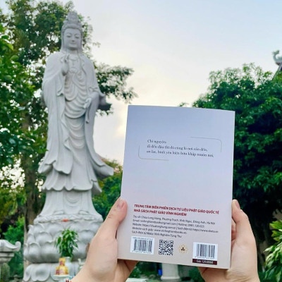 Sách - Làm Sao Biết Có Bồ Tát Quán Thế Âm - Hòa Thượng Tinh Vân - Vĩnh Nghiêm Books