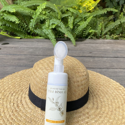 Sữa rửa mặt thảo mộc ( da nhờn, da hỗn hợp) Tâm Bình An -150ml
