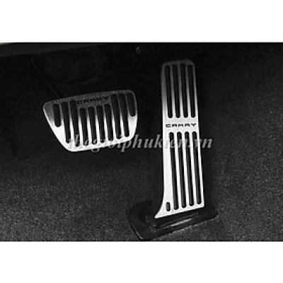 Bộ ốp bọc chân ga, chân phanh Toyota Camry 2019