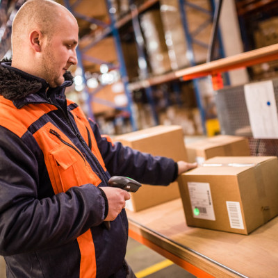 Máy quét mã vạch Zebra DS8108 (đọc nhanh mã 1D và 2D, có chân đế) - HÀNG CHÍNH HÃNG