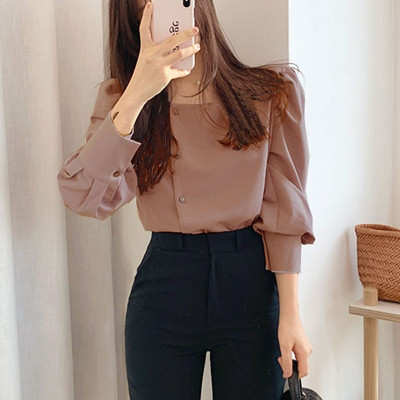 ÁO CỔ VUÔNG PHỐI NÚT