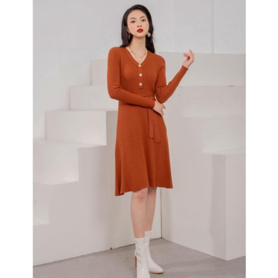 Đầm len cổ tim dáng xòe có đai Emspo DLL0015