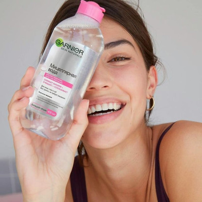 Nước tẩy trang Garnier 3 in 1 dành cho mọi loại da 400ml