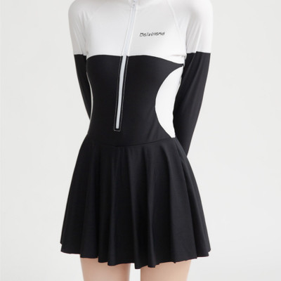 Bộ đồ bơi bikini nữ 1 mảnh kín đáo đi tắm biển giấu bụng váy liền áo dài tay chống nắng - B.27