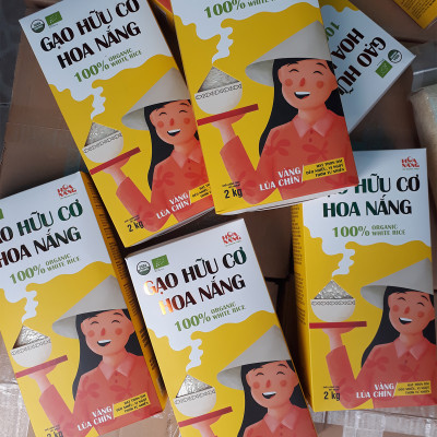 Combo 5 hộp Gạo Hữu Cơ Hoa Nắng - Vàng Lúa Chín 2kg