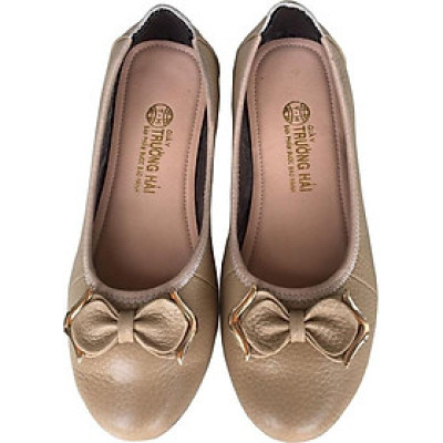 Giày búp bê nữ Trường Hải  màu kem da bò thật mềm mại , êm ái bền chắc,gắn nơ sang trọng, đế  cao su vững trãi, thiết kế hiện đại, tinh tế, thời trang BB013