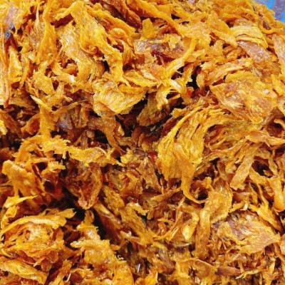 Mực khô xé sợi gói 100 gram đã chế biến ăn liền ngon ơi là ngon của shop Đặc Sản Biển Phan Thiết NGỌC DŨNG. Hạn sử dụng 12 tháng kể từ ngày đặt hàng