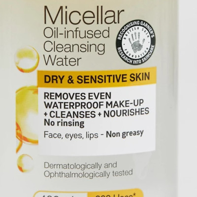 Dầu tẩy trang Garnier Micellar Oil Infused Cleansing Water 400ml