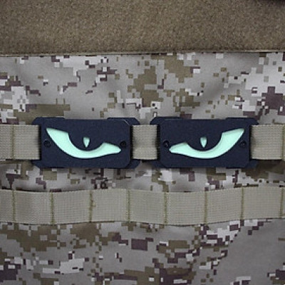 Miếng gắn molle hình đôi mắt phát sáng_Trang trí balo, mũ bảo hiểm, túi