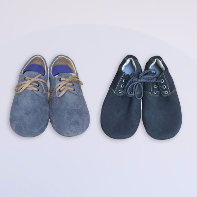 Giày Đá Cầu Mỏ Vịt